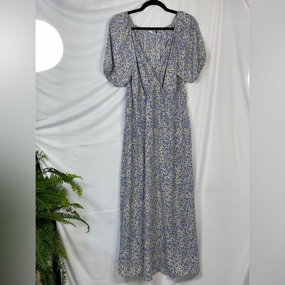 Only blue and white floral v neck midi dress women’s size L - Picture 4 of 13